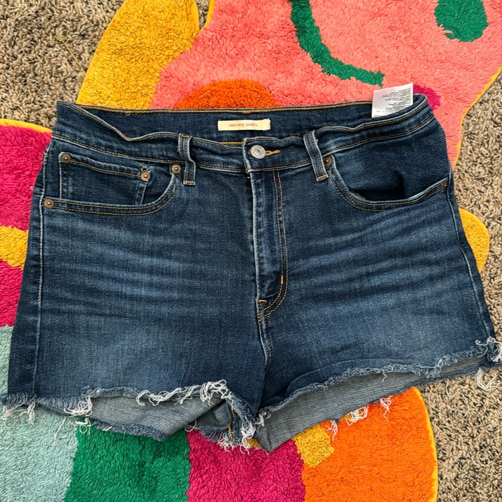 Levi’s high rise super shorties